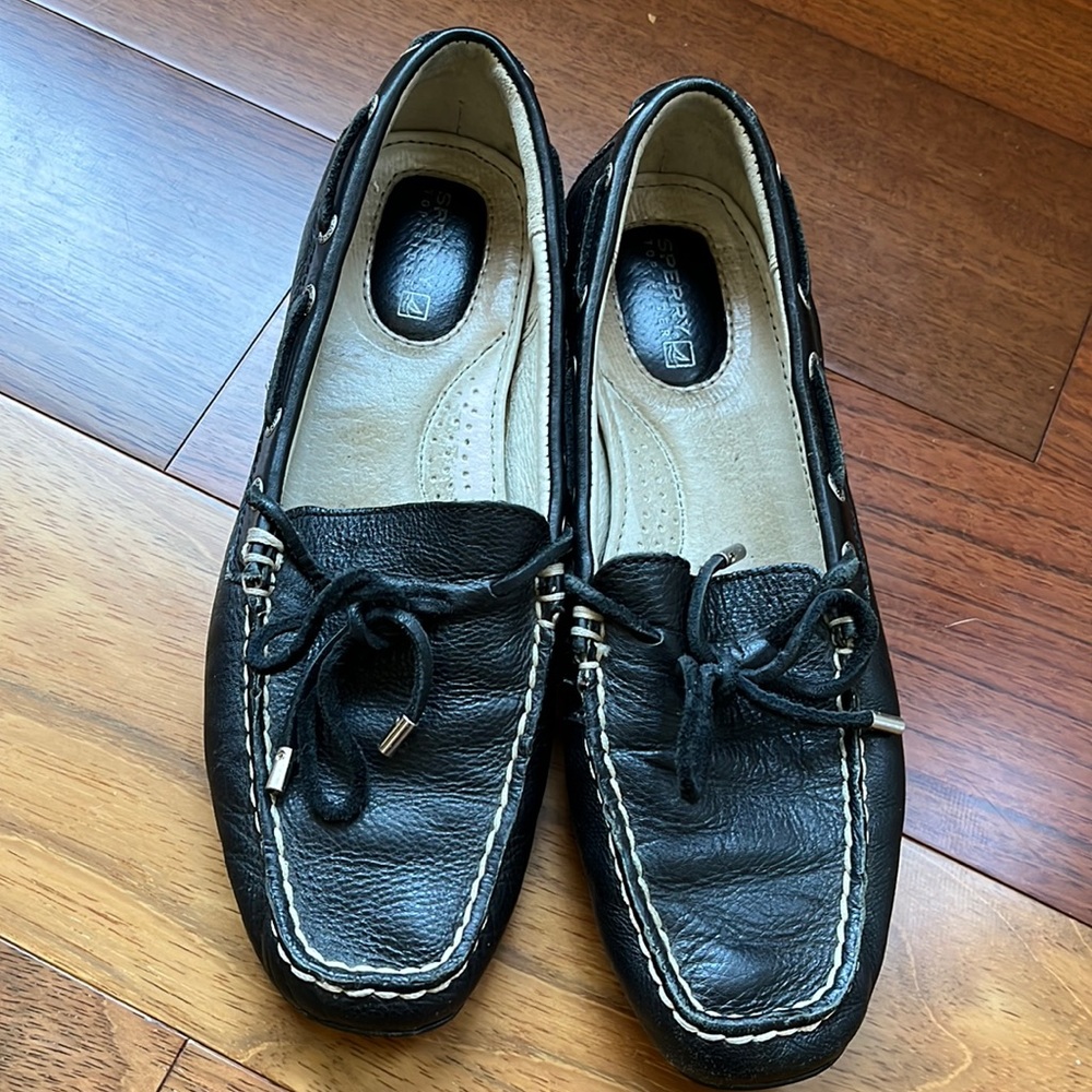 Sperry Topsider black leather shoes